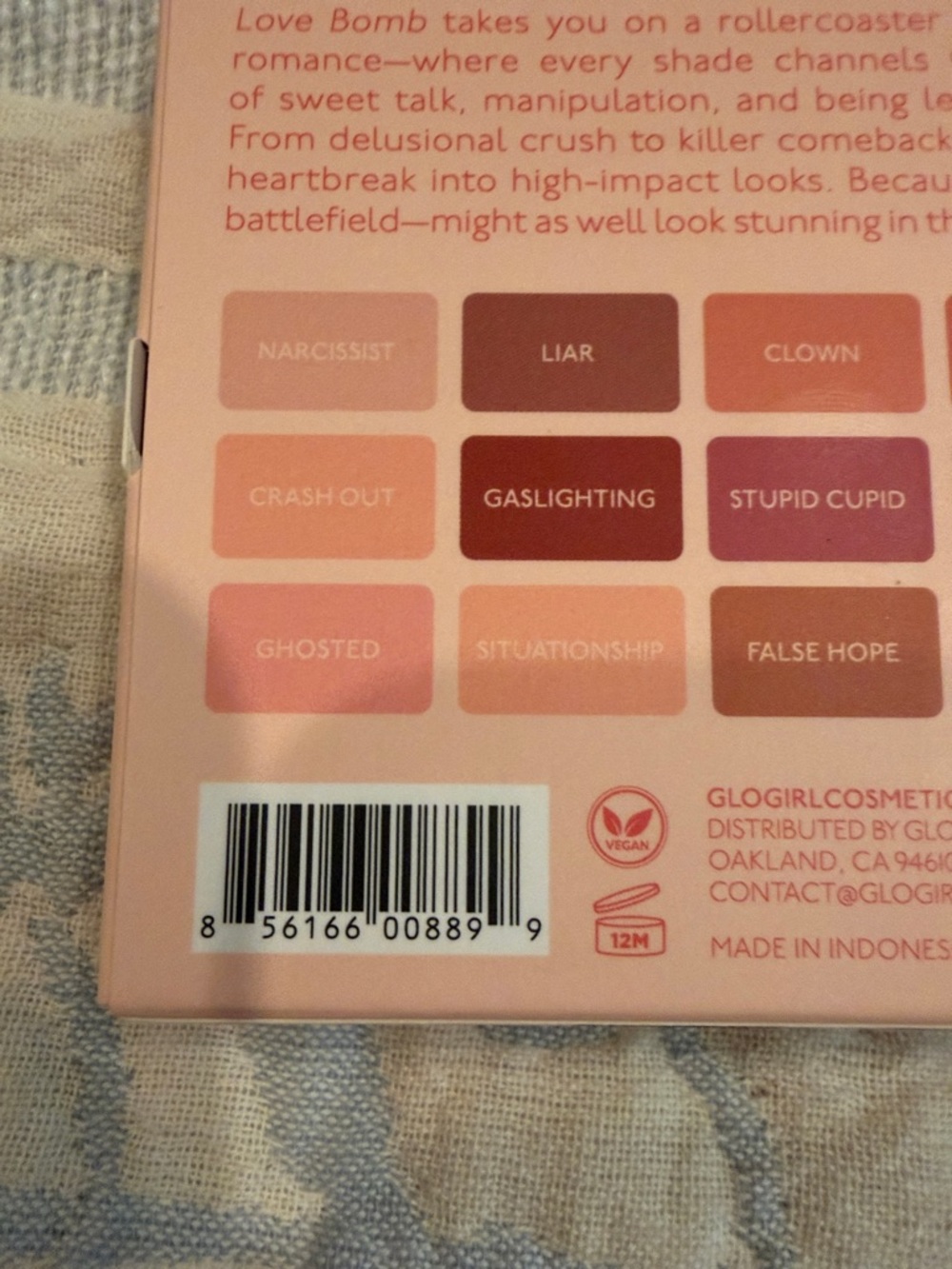 GloGirl Love Bomb 12 Shade Eyeshadow Palette NIB - Picture 4 of 4